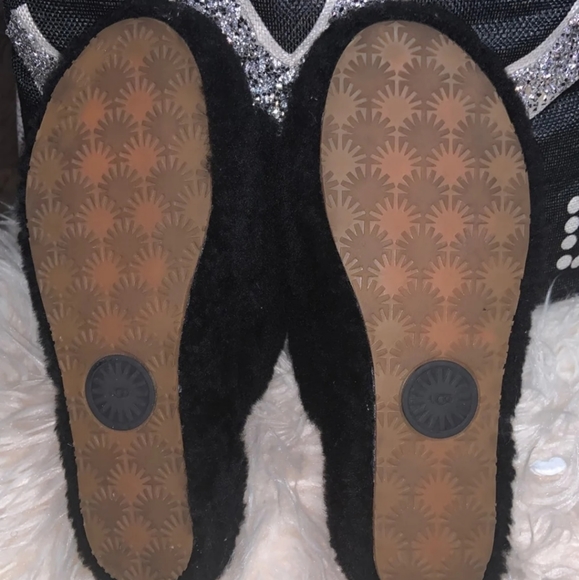 Ugg Fluff yea - Picture 3 of 4